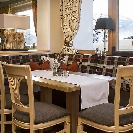 By Franz - Alpine Apartments In Kirchberg كيرشبرغ ان تيرول